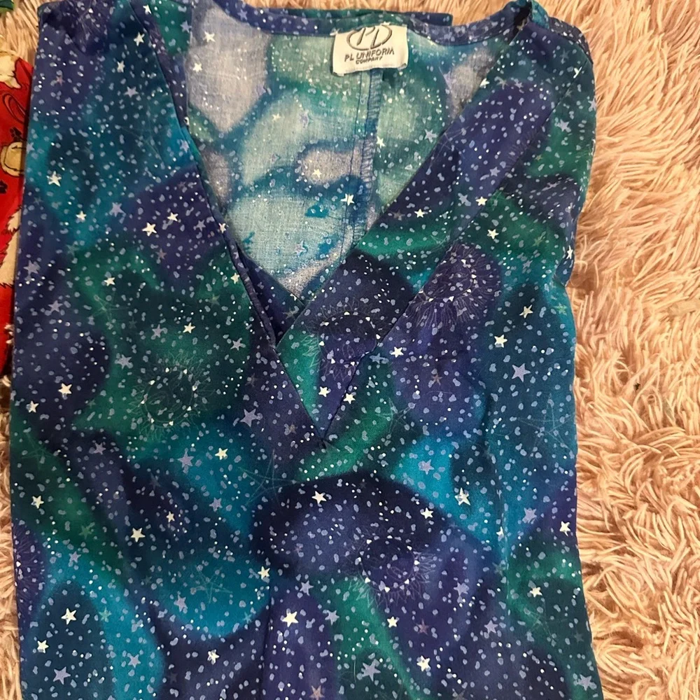 Adult M-L scrubs top (4) - Picture 3 of 6
